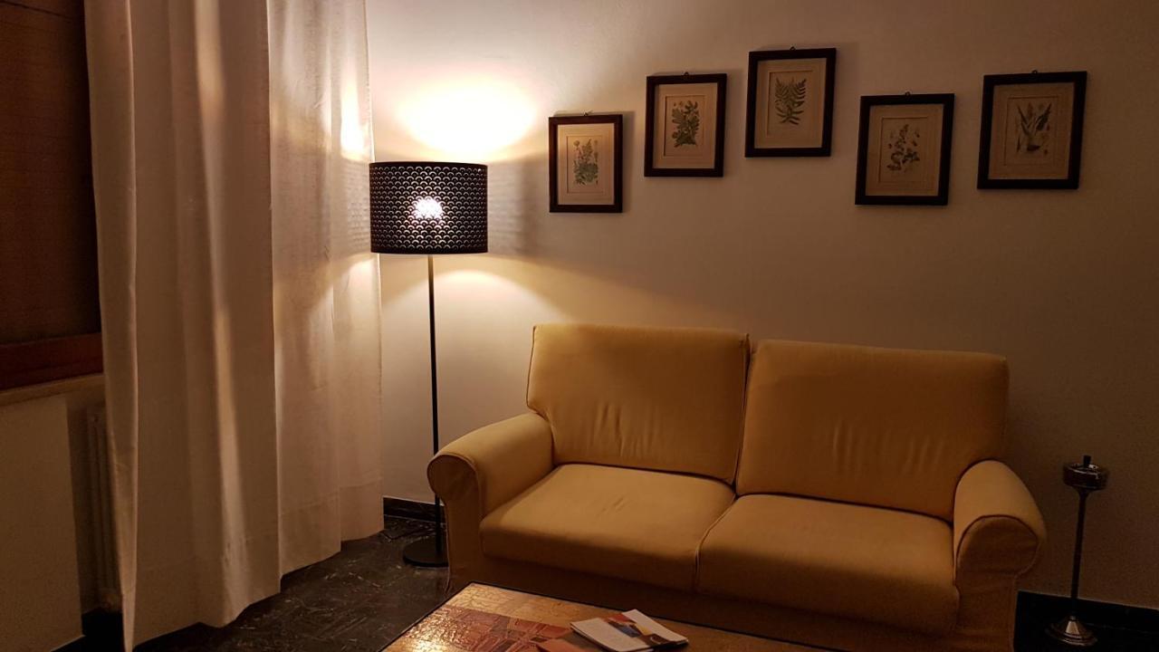 La Casina Di Jo Apartment Siena Bagian luar foto
