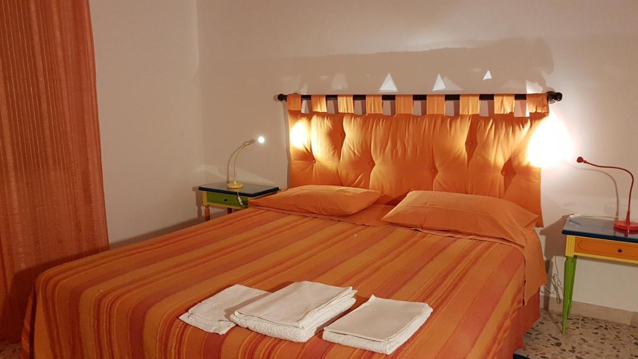 La Casina Di Jo Apartment Siena Bagian luar foto